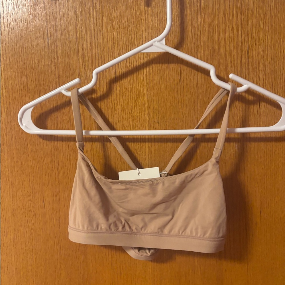 New Halara Bra